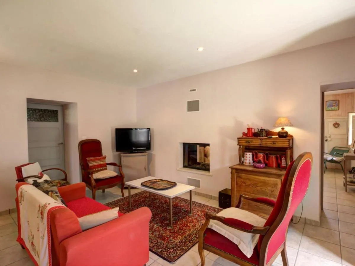 Holiday home Gite De Charme A Marols Avec Jardin, Cheminee, Wifi Et Equipements Pour Toute La Famille - Fr-1-496-2
